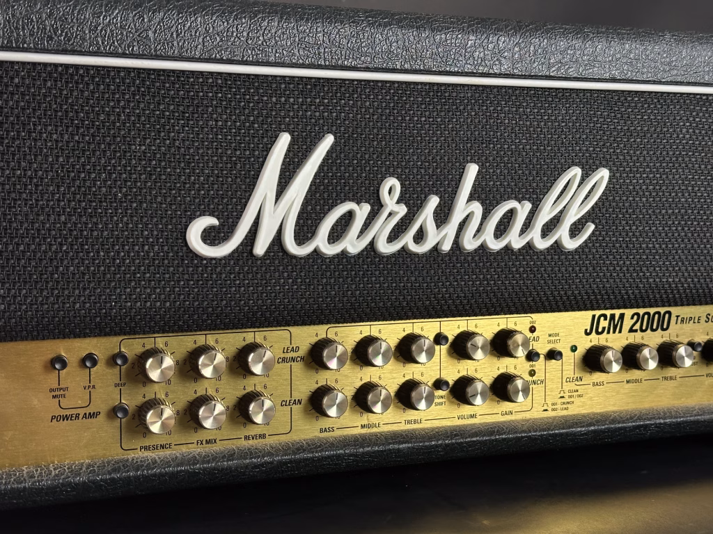 marshall jcm 2000